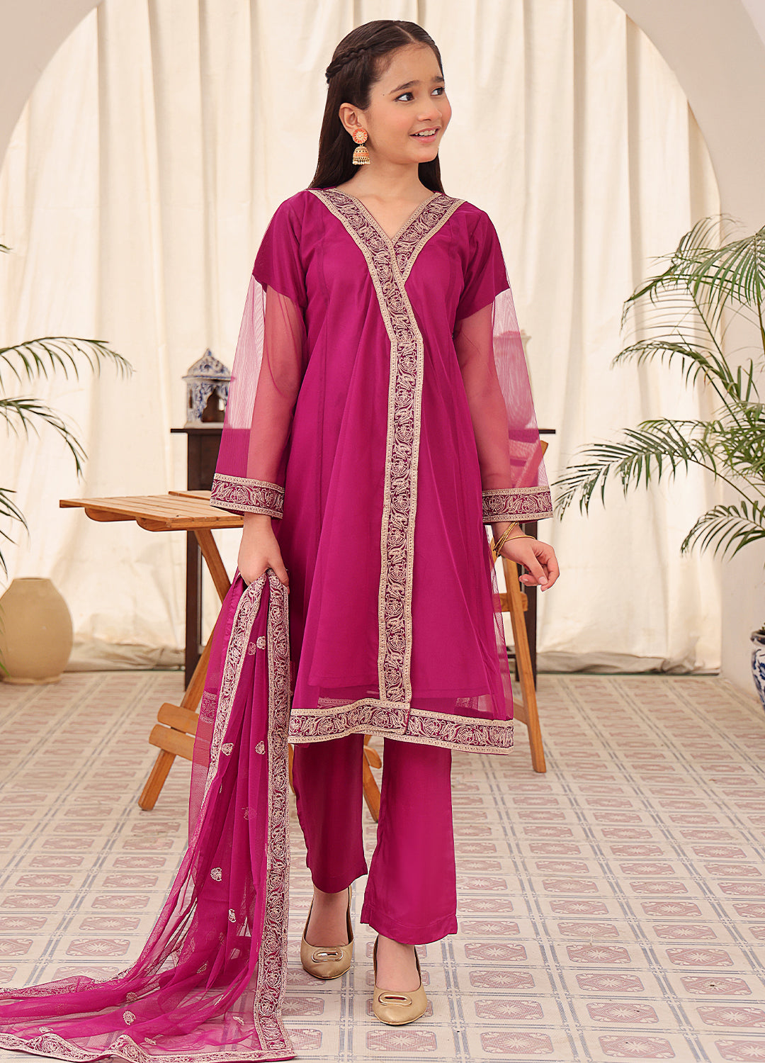 Embroidered formal 3 piece suit for girls