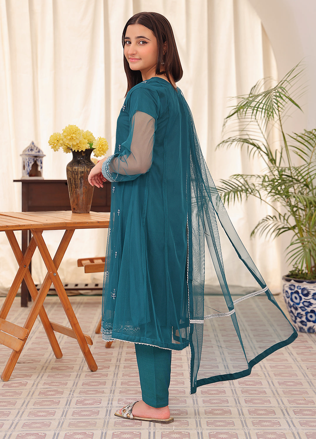 Embroidered formal 3 piece suit for girls
