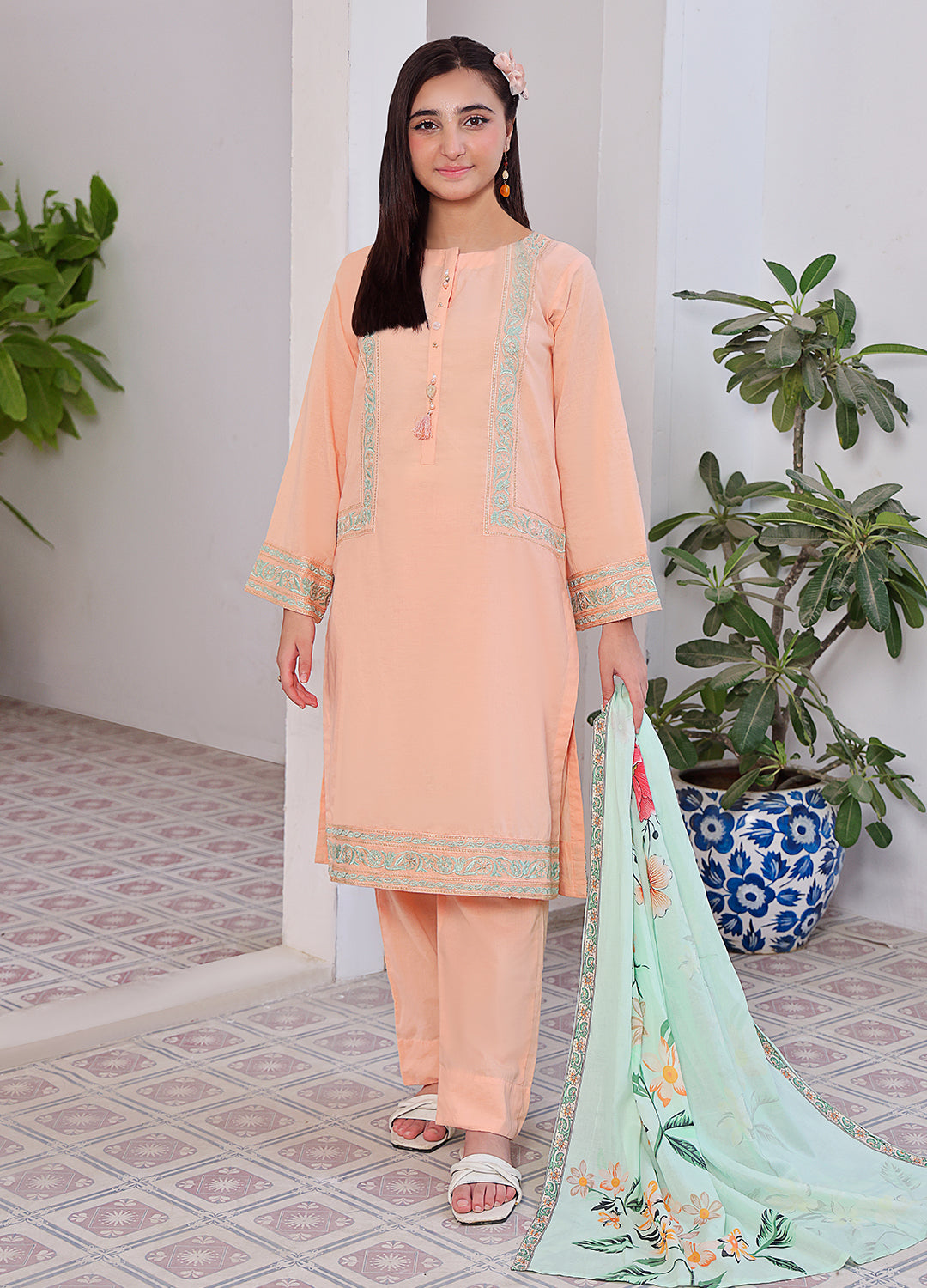 Embroidered 3 piece suit for teens