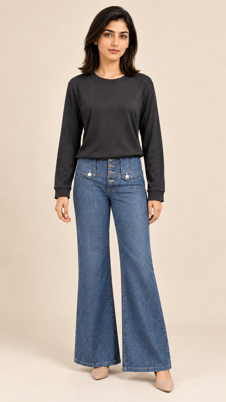 Women's Round-Neck Long Sleeve T-Shirt — Charcoal Grey