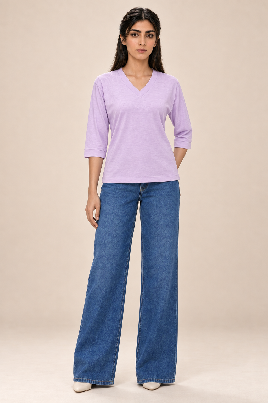 Lavender V-Neck 3/4 Sleeve T-Shirt
